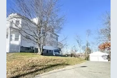 21 Crest Ave #1, Chelsea, MA 02150 - Photo 3