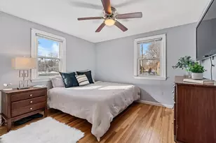 35 Gleason St, Framingham, MA 01701 - Photo 9