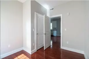 33 Covington, Boston, MA 02127 - Photo 3