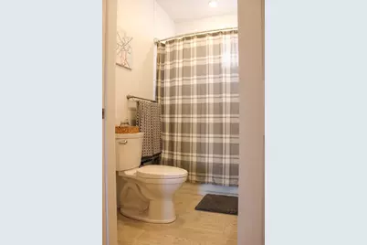 116 Holland St #2R, Somerville, MA 02144 - Photo 11