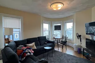 59 Cedar St, Somerville, MA 02143 - Photo 3
