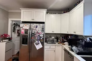 116 Holland St, Somerville, MA 02144 - Photo 27