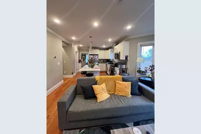 116 Holland St #3R, Somerville, MA 02144 - Photo 13