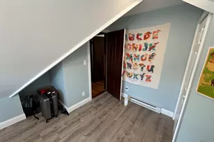 211 Holland St, Somerville, MA 02144 - Photo 7