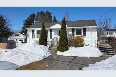 55 Apthorp St, Worcester, MA 01606 - Photo 1