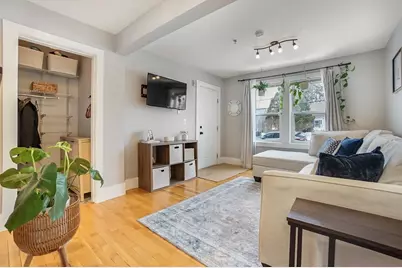 5 Russell St. #1, Amesbury, MA 01913 - Photo 3