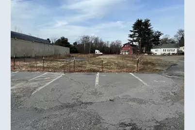 2 Juniper St, Winchendon, MA 01475 - Photo 3