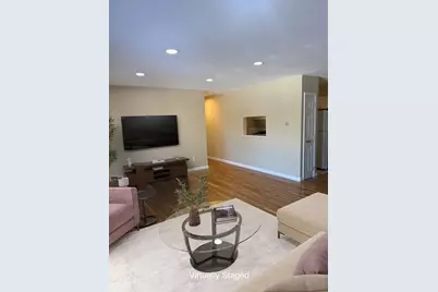 10 Crescent Dr #5, Andover, MA 01810 - Photo 3