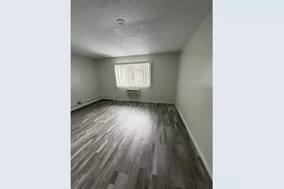 351 Pawtucket Blvd #29, Lowell, MA 01854 - Photo 5