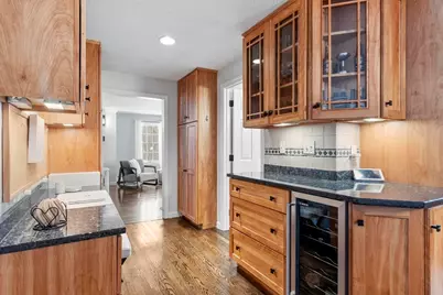 260 Willow Ave, Haverhill, MA 01835 - Photo 9