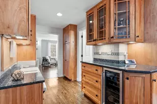 260 Willow Ave, Haverhill, MA 01835 - Photo 9