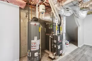 19 Garden St, Haverhill, MA 01830 - Photo 37