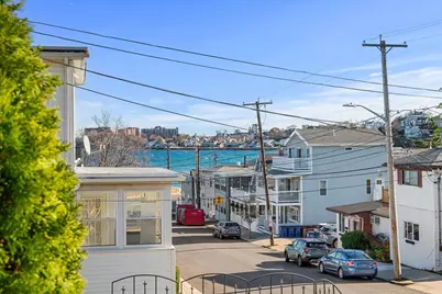 1000 Winthrop Ave #2, Revere, MA 02151 - Photo 27