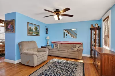 25 Homer St, Watertown, MA 02472 - Photo 3