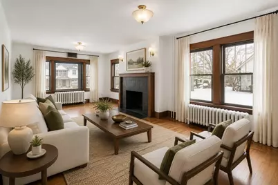 61 Cleveland St, Holyoke, MA 01040 - Photo 9