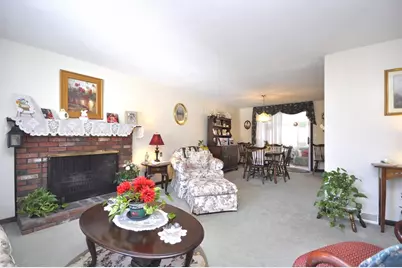 95 Amber Dr, East Bridgewater, MA 02333 - Photo 5