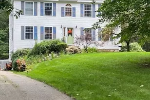 8 Hemlock St, Paxton, MA 01612 - Photo 1