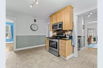 9 Fiske St #A, Worcester, MA 01602 - Photo 21