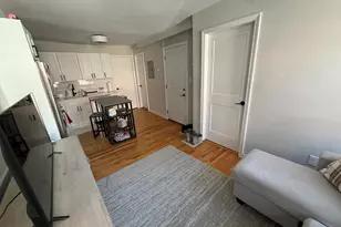 204 Endicott, Boston, MA 02113 - Photo 9