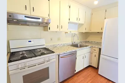 9 Mountain Gate Rd #9, Ashland, MA 01721 - Photo 11