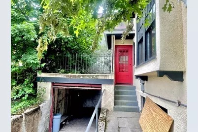 47 Pleasant St, Everett, MA 02149 - Photo 27