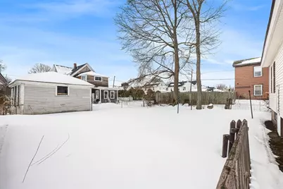 108 Inland St, Lowell, MA 01851 - Photo 35