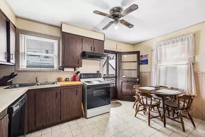 108 Inland St, Lowell, MA 01851 - Photo 3