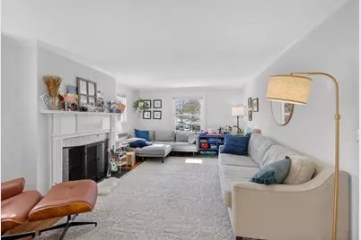 8-10 Willow St, Newton, MA 02459 - Photo 3