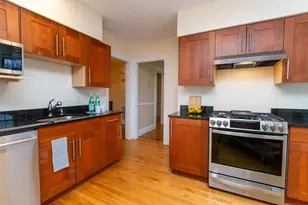 10 Washington Ave, Waltham, MA 02453 - Photo 9