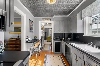 97 Pleasant St, Milton, MA 02186 - Photo 19