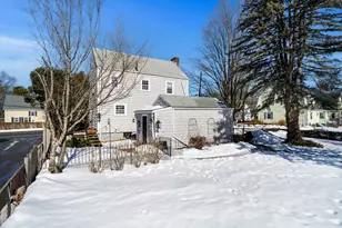 97 Pleasant St, Milton, MA 02186 - Photo 31