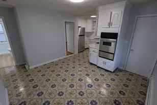 378 Fellsway W, Medford, MA 02155 - Photo 5