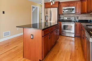 268 Magill Dr, Grafton, MA 01519 - Photo 5