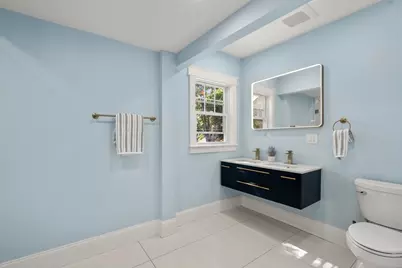 4 Grove St, Medford, MA 02155 - Photo 23