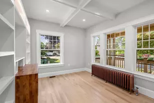 4 Grove St, Medford, MA 02155 - Photo 15