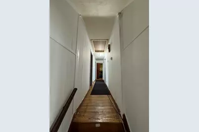 132 Commonwealth Ave, Lowell, MA 01852 - Photo 9