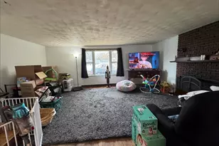 132 Commonwealth Ave, Lowell, MA 01852 - Photo 5