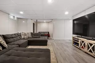 3 Mohegan Cir, Milford, MA 01757 - Photo 25