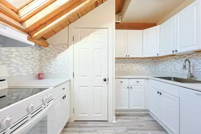 14 Sanford St #47, Medway, MA 02053 - Photo 3