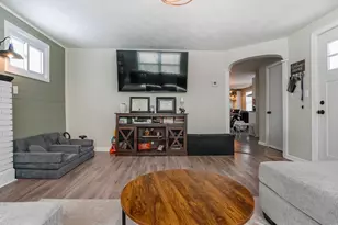 87 Adams St, New Bedford, MA 02746 - Photo 13