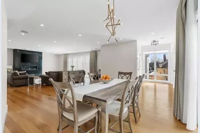 75 Greenough St #2, Brookline, MA 02445 - Photo 5