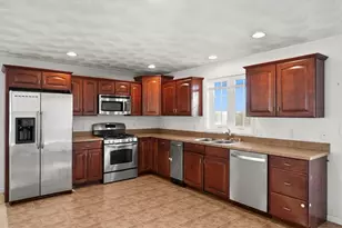 6 Fairlawn Ave, Burlington, MA 01803 - Photo 17