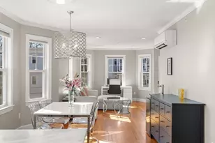 15 Laurel St, Arlington, MA 02476 - Photo 3