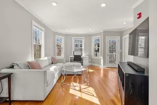 15 Laurel St, Arlington, MA 02476 - Photo 5