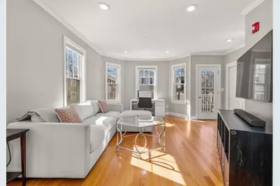 15 Laurel Street #3, Arlington, MA 02476 - Photo 5