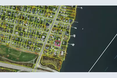 8 Westhill Ave, Somerset, MA 02726 - Photo 37