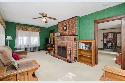 8 Westhill Ave, Somerset, MA 02726 - Photo 7