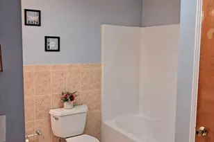 11 Hulbert Rd, Worcester, MA 01603 - Photo 17