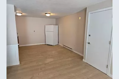 297 Ashland Ave #16, Southbridge, MA 01550 - Photo 5