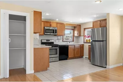 187 Hampshire St, Cambridge, MA 02139 - Photo 3